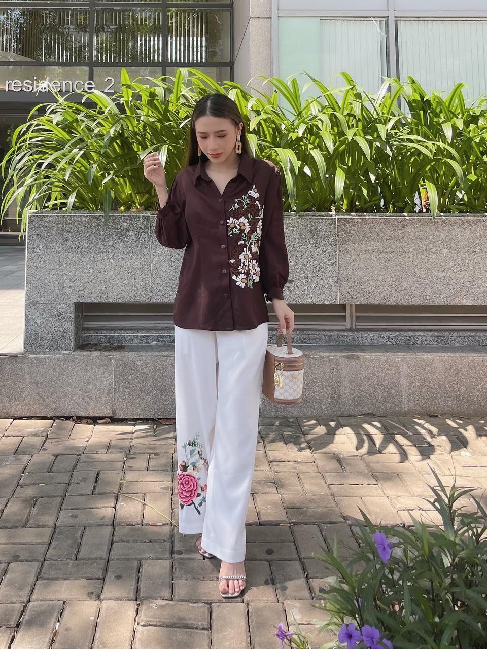 Áo Thêu Tay Sơ Mi - Thêu Cúc Họa Mi