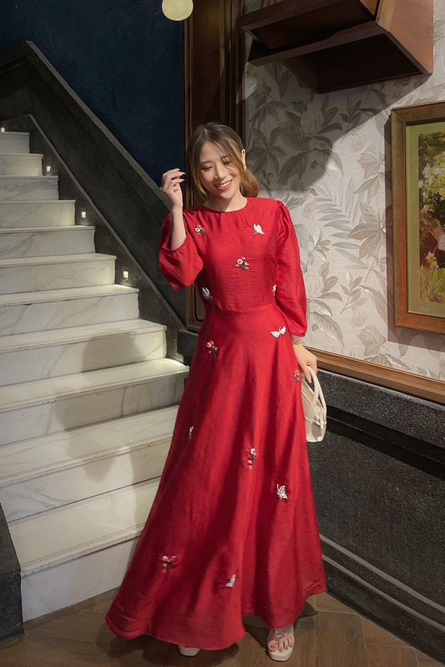 Đầm Công Chúa - Thêu Hoa Rơi